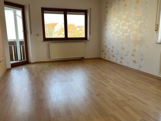 Geräumige 5-Zimmer-Wohnung in stadtnaher Lage