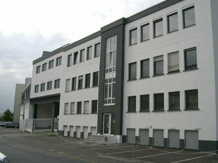 100 m² Bürofläche + 177 m² Lagerfläche zu vermieten