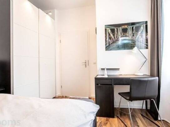 Kaltmiete zzgl. Nebenkosten, for rent at Elbestraße 00 5.OGli , Bahnhofsviertel , Frankfurt am Main (60329)