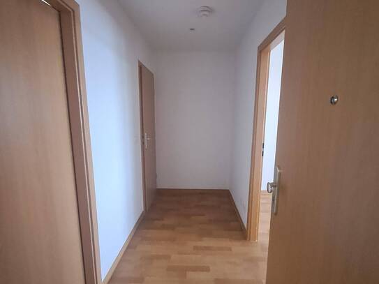 Nettokaltmiete exkl. Betriebskosten, for rent at Platz des Friedens 2 , Sandersdorf , Sandersdorf-Brehna (06792)