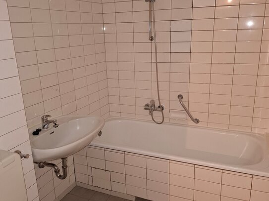 Kaltmiete zzgl. Nebenkosten, for rent at Lübeck (23560), Germany