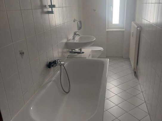 Nettokaltmiete exkl. Betriebskosten, for rent at Magdeburg (39112), Germany