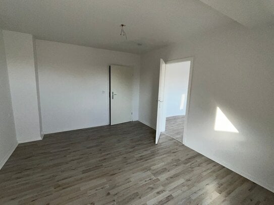 Nettokaltmiete exkl. Betriebskosten, for rent at Duisburg (47053), Germany