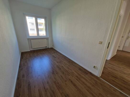 Nettokaltmiete exkl. Betriebskosten, for rent at Luxemburgstraße 48 , Cracau , Magdeburg (39114)