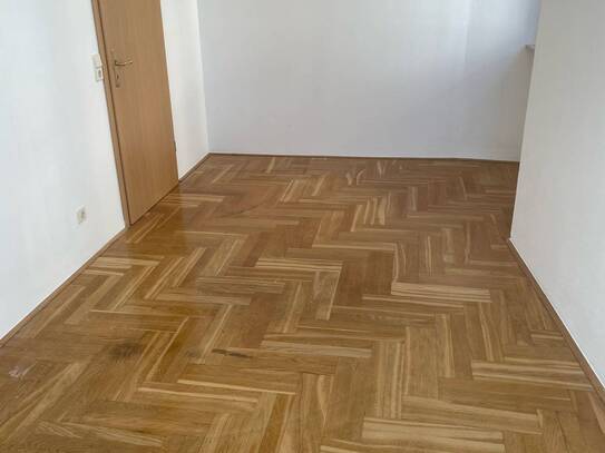 Kaltmiete zzgl. Nebenkosten, for rent at Neustadt 23 , Zittau , Zittau (02763)