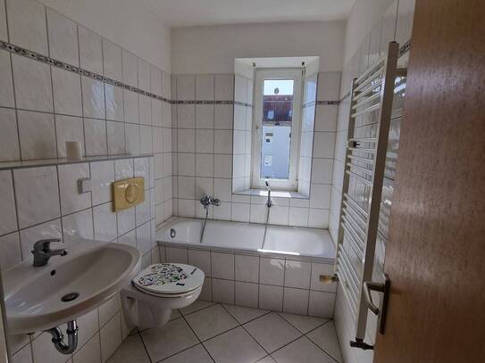 Nettokaltmiete exkl. Betriebskosten, for rent at Halberstädter Chaussee 44 , Ottersleben , Magdeburg (39116)