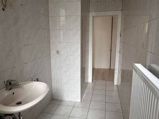 Kaltmiete zzgl. Nebenkosten, for rent at Otto Kilian Straße 47 , Lutherplatz , Halle (06110)