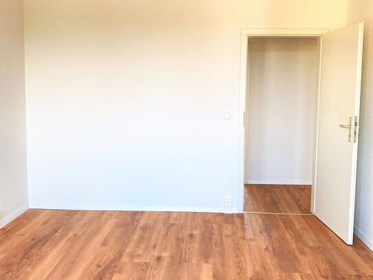 Studio zur Miete, for rent at Magdeburg, (39108), Olvenstedter Platz,, Germany