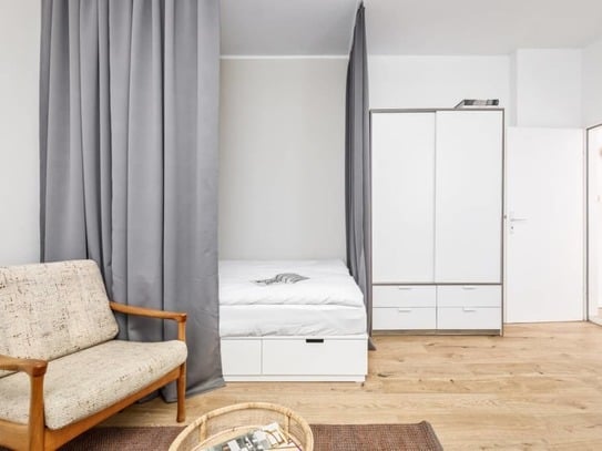 Wohnung zur Miete · Wohnen auf Zeit, for rent at (10119), Mitte,, Berlin, Germany