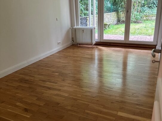 Terrassenwohnung zur Miete, for rent at Düsseldorf, Benrath,, (40597), Germany