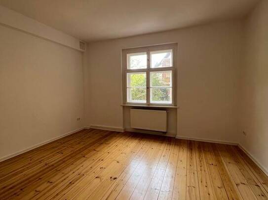 Kaltmiete zzgl. Nebenkosten, for rent at Mickestr. 19 , Reinickendorf , Berlin (13409)