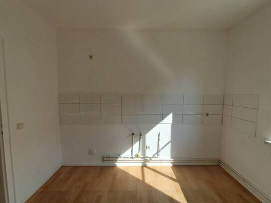 Nettokaltmiete exkl. Betriebskosten, for rent at A.-Schweitzer-Straße 42 , Bitterfeld , Bitterfeld-Wolfen (06749)