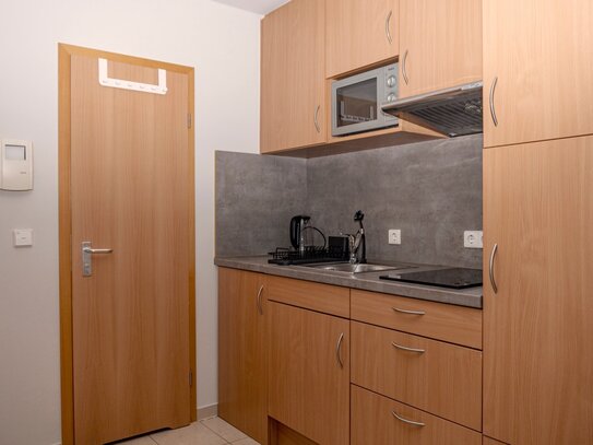 Wohnung zur Miete · Wohnen auf Zeit, for rent at Stuttgart Zentrum, (70182), Rathaus,, Germany