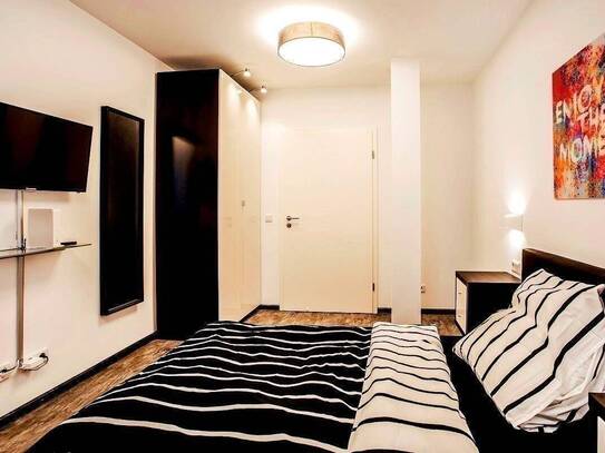 Kaltmiete zzgl. Nebenkosten, for rent at Taunusstraße 00 3.OGre , Bahnhofsviertel , Frankfurt am Main (60329)