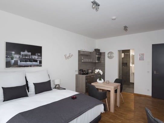 Wohnung zur Miete · Wohnen auf Zeit, for rent at (10119), Mitte,, Berlin, Germany