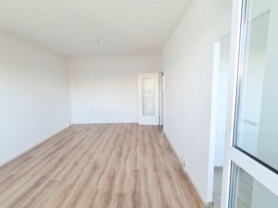 Wohnung zur Miete, for rent at (01239), Prohlis-Süd (Finsterwalder Str.-Ost),, Dresden, Germany