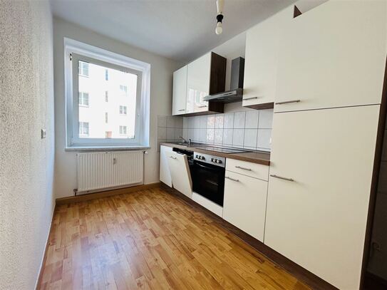 Wohnung zur Miete, for rent at Lutherviertel 221,, Chemnitz, (09126), Germany