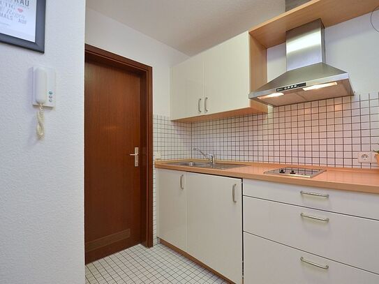 Wohnung zur Miete · Wohnen auf Zeit, for rent at Stuttgart, Zuffenhausen - Elbelen,, (70439), Germany