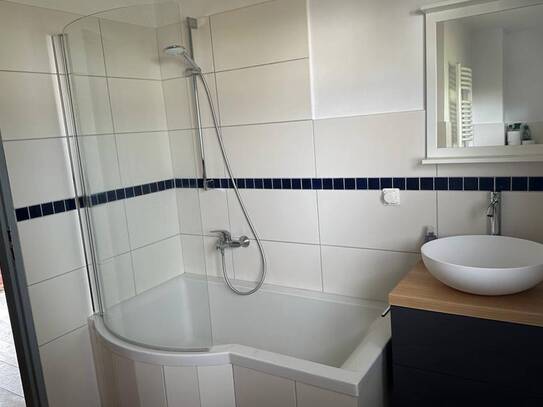 Wohnung 110 m² 1770 € zur Miete Albert-Schweitzer-Straße 0,Nieder-Eschbach,Frankfurt am Main(60437)