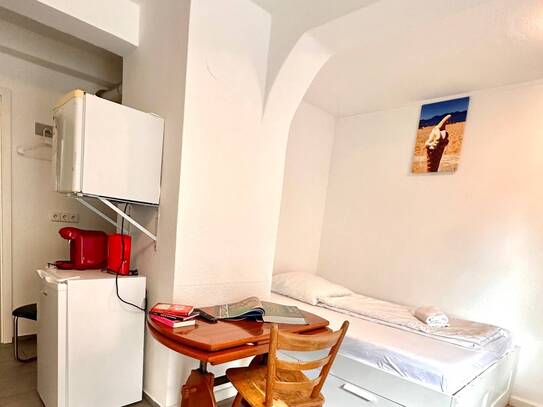 Wohnung 55 m² 1550 € zur Miete Strohberg 0,Süd,Stuttgart(70178)