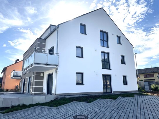 Wohnung zur Miete, for rent at Markt Erlbach, Markt Erlbach,, (91459), Germany