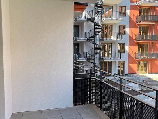 Nettokaltmiete exkl. Betriebskosten, for rent at Valentina-Archipowa-Straße 1 , Bockenheim , Frankfurt am Main (60486)