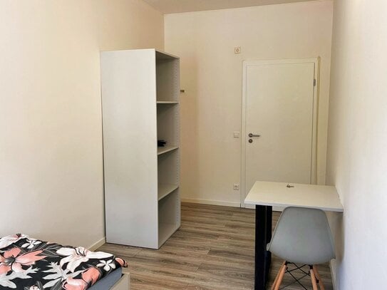 WG-Zimmer zur Miete · Wohnen auf Zeit, for rent at Wangen,, (70327), Stuttgart Hedelfingen, Germany