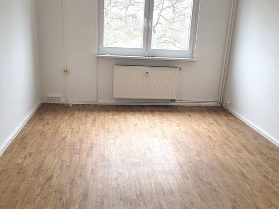 Kaltmiete zzgl. Nebenkosten, for rent at Fritz-Siemon-Str. 11 , Schönefeld-Ost , Leipzig (04347)