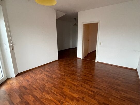 Kaltmiete zzgl. Nebenkosten, for rent at Eisenberg (Pfalz) (67304), Germany