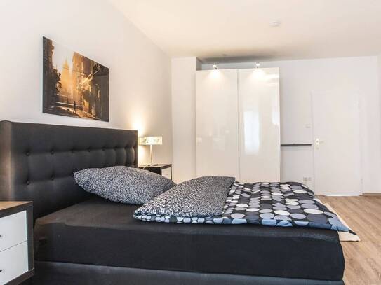 Kaltmiete zzgl. Nebenkosten, for rent at Uhlandstraße 00 EGli , Ostend , Frankfurt am Main (60314)