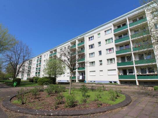 Nettokaltmiete exkl. Betriebskosten, for rent at Johann-Gottfried-Schadow-Straße 17 , Südliche Neustadt , Halle (Saale)…