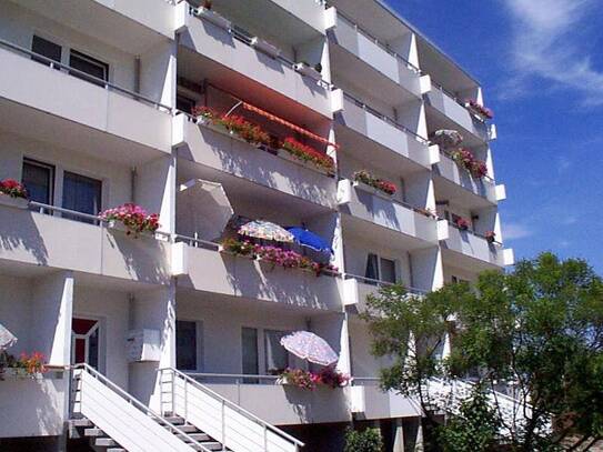 Kaltmiete zzgl. Nebenkosten, for rent at Hans-Grade-Straße 78 , Neu Olvenstedt , Magdeburg (39130)
