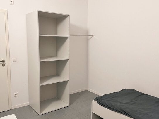 WG-Zimmer zur Miete · Wohnen auf Zeit, for rent at Stuttgart Hedelfingen, (70327), Wangen,, Germany