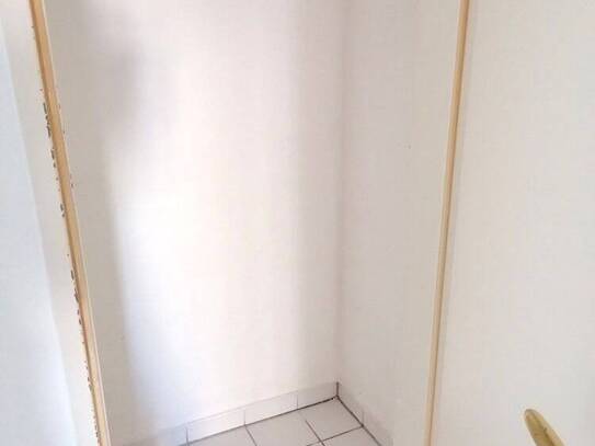 Kaltmiete zzgl. Nebenkosten, for rent at Bernsdorfer Straße 69 , Bernsdorf 420 , Chemnitz (09126)
