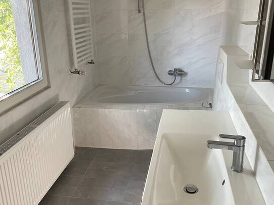 Kaltmiete zzgl. Nebenkosten, for rent at Aschaffenburg (63741), Germany