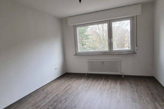 Kaltmiete zzgl. Nebenkosten, for rent at Hofgerichtsweg 33 , Brackel , Dortmund (44309)