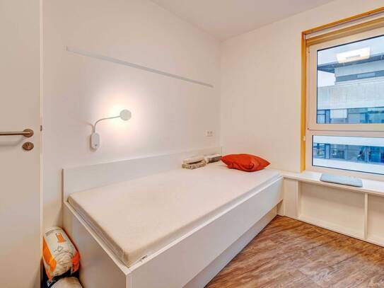 Nettokaltmiete exkl. Betriebskosten, for rent at Ostendstraße , Oberschöneweide , Berlin (12459)