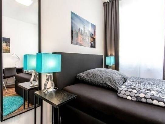 Kaltmiete zzgl. Nebenkosten, for rent at Elbestraße 00 2.OGli , Bahnhofsviertel , Frankfurt am Main (60329)