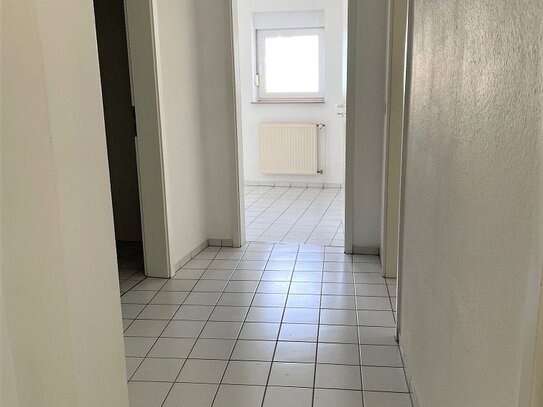 Kaltmiete zzgl. Nebenkosten, for rent at Halle (Saale) (06110), Germany