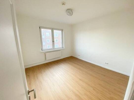 Kaltmiete zzgl. Nebenkosten, for rent at Schönböckener Straße 27 , St. Lorenz Nord , Lübeck (23556)