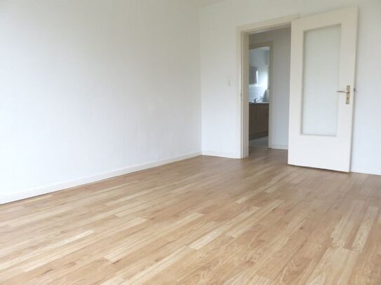 Wohnung zur Miete, for rent at Lübeck, Alt-Kücknitz / Dummersdorf / Roter Hahn,, (23569), Germany