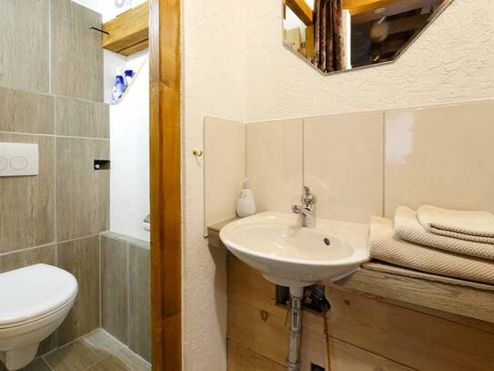Wohnung 25 m² 985 € zur Miete Im Mäder 0,Obertürkheim,Stuttgart(70329)
