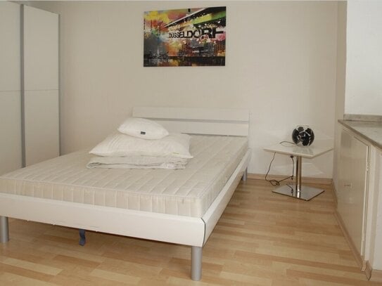 Wohnung zur Miete · Wohnen auf Zeit, for rent at Düsseldorf, (40210), Stadtmitte,, Germany