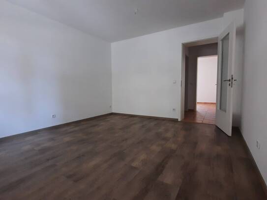 Kaltmiete zzgl. Nebenkosten, for rent at Franz-Mehring-Straße 50 , Pölbitz , Zwickau (08058)