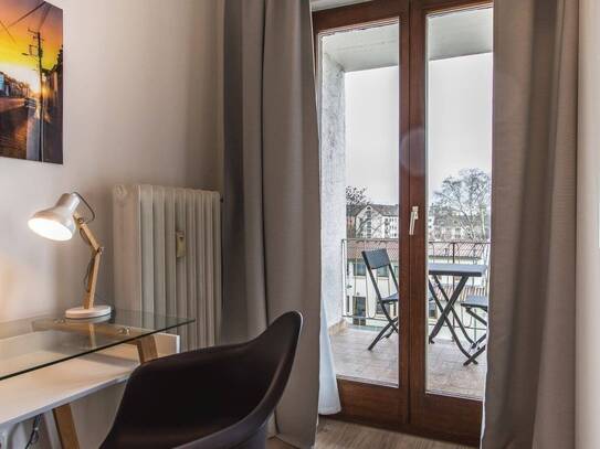 Kaltmiete zzgl. Nebenkosten, for rent at Uhlandstraße 00 EGli , Ostend , Frankfurt am Main (60314)