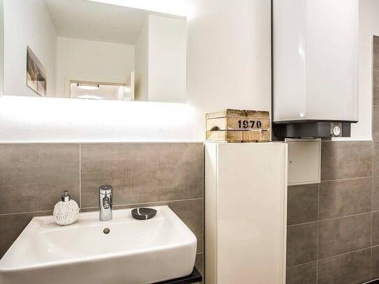 Kaltmiete zzgl. Nebenkosten, for rent at Taunusstraße 00 3.OGli , Bahnhofsviertel , Frankfurt am Main (60329)