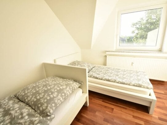 Wohnung zur Miete · Wohnen auf Zeit, for rent at Düsseldorf, (40472), Rath,, Germany