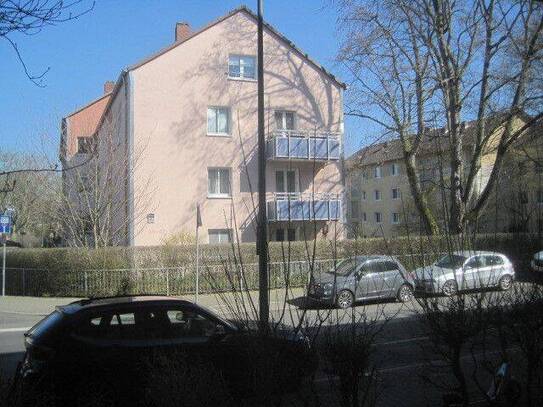 Kaltmiete zzgl. Nebenkosten, for rent at Nußzeil 50 , Eschersheim , Frankfurt am Main (60433)