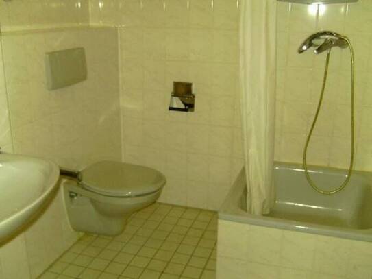 Kaltmiete zzgl. Nebenkosten, for rent at Heidelberg (69126), Germany