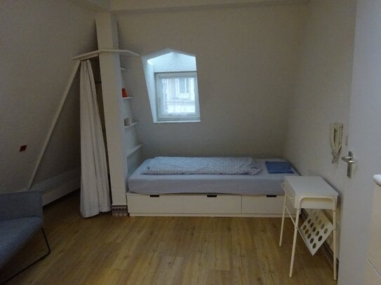 Wohnung zur Miete · Wohnen auf Zeit, for rent at Rathaus,, (70182), Stuttgart-Mitte, Germany